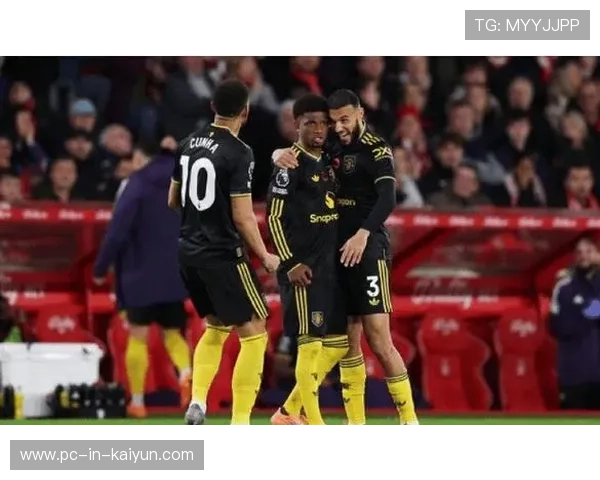 曼联2分钟内连丢2球遭逆转 迪亚洛世界波救主终结三连胜 曼联2分钟内连丢2球遭逆转 迪亚洛世界波救主终结三连胜