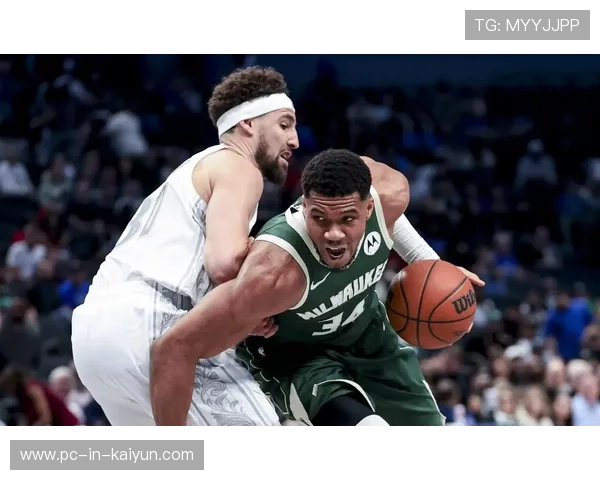 字母哥再现神迹!爆炸数据点燃联盟,罚单背后隐藏的深意引发热议 字母哥再现神迹!爆炸数据点燃联盟,罚单背后隐藏的深意引发热议