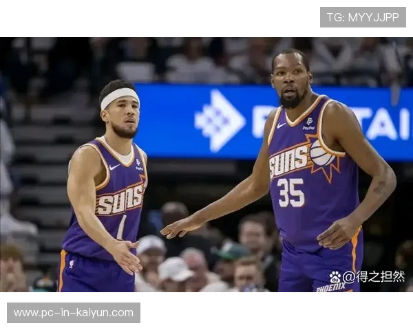 太阳力克独行侠:布克与状元上演全能对决 太阳力克独行侠:布克与状元上演全能对决