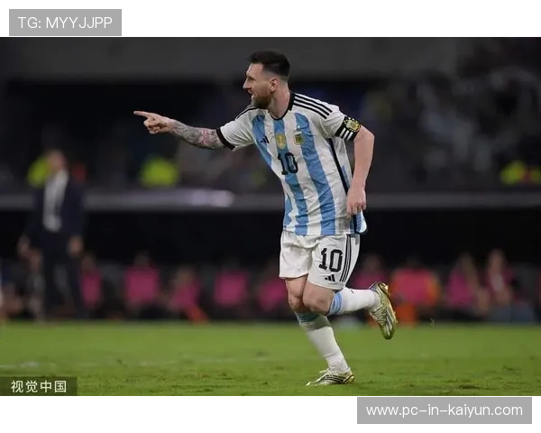 帽子戏法私下表态:愿为国家队重回巅峰而战 帽子戏法私下表态:愿为国家队重回巅峰而战